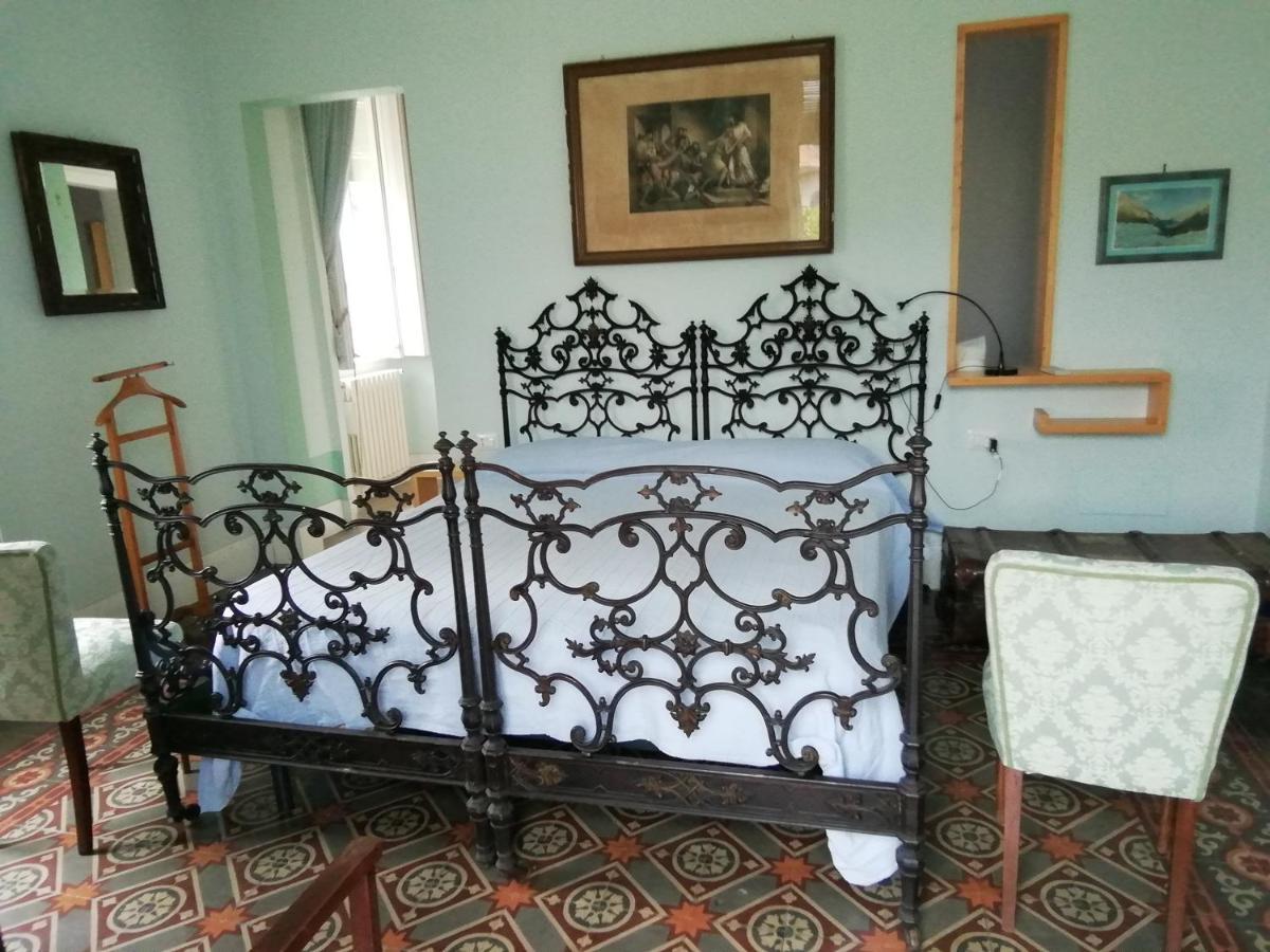 Villa Manasse Aci Castello Extérieur photo