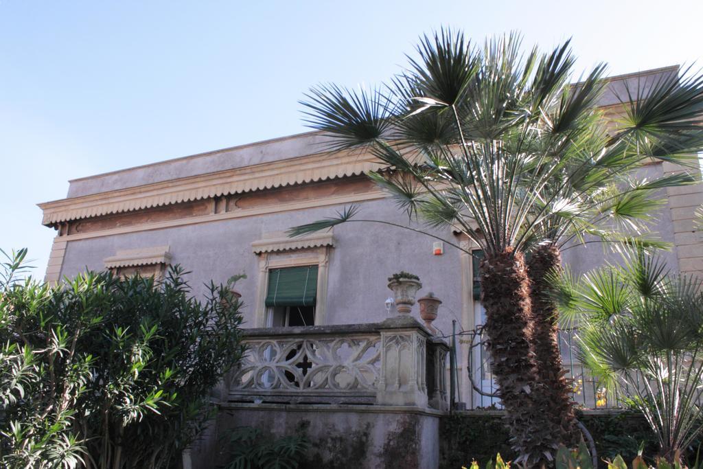 Villa Manasse Aci Castello Extérieur photo