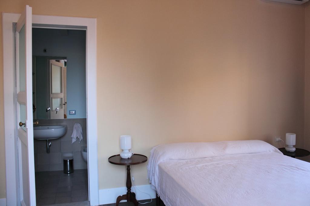 Villa Manasse Aci Castello Chambre photo